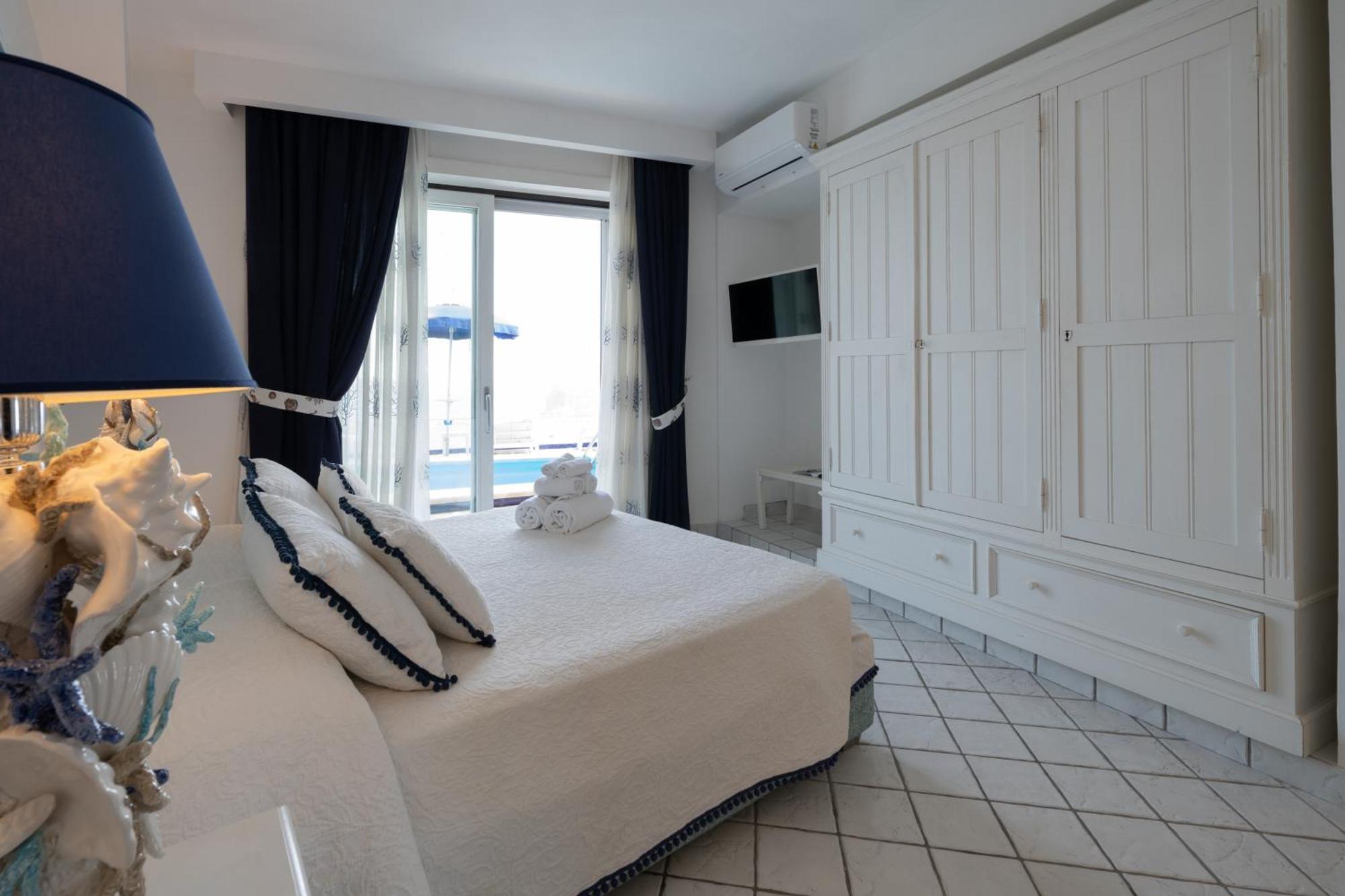 Bed and Breakfast Relais Bijoux Искья Экстерьер фото